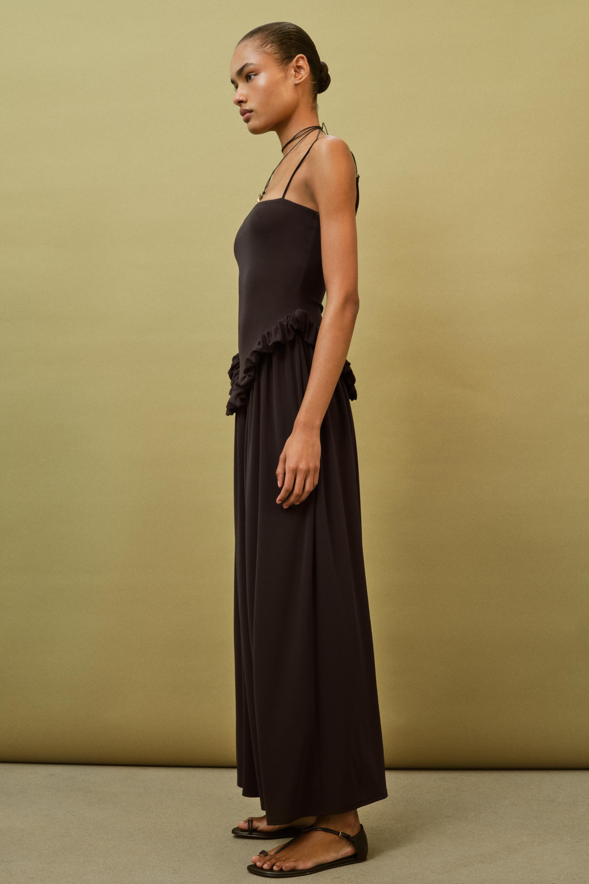 VOLUMINOUS PEPLUM DRESS - Dark brown | ZARA Australia VOLUMINOUS PEPLUM DRESS - Dark brown | ZARA Australia