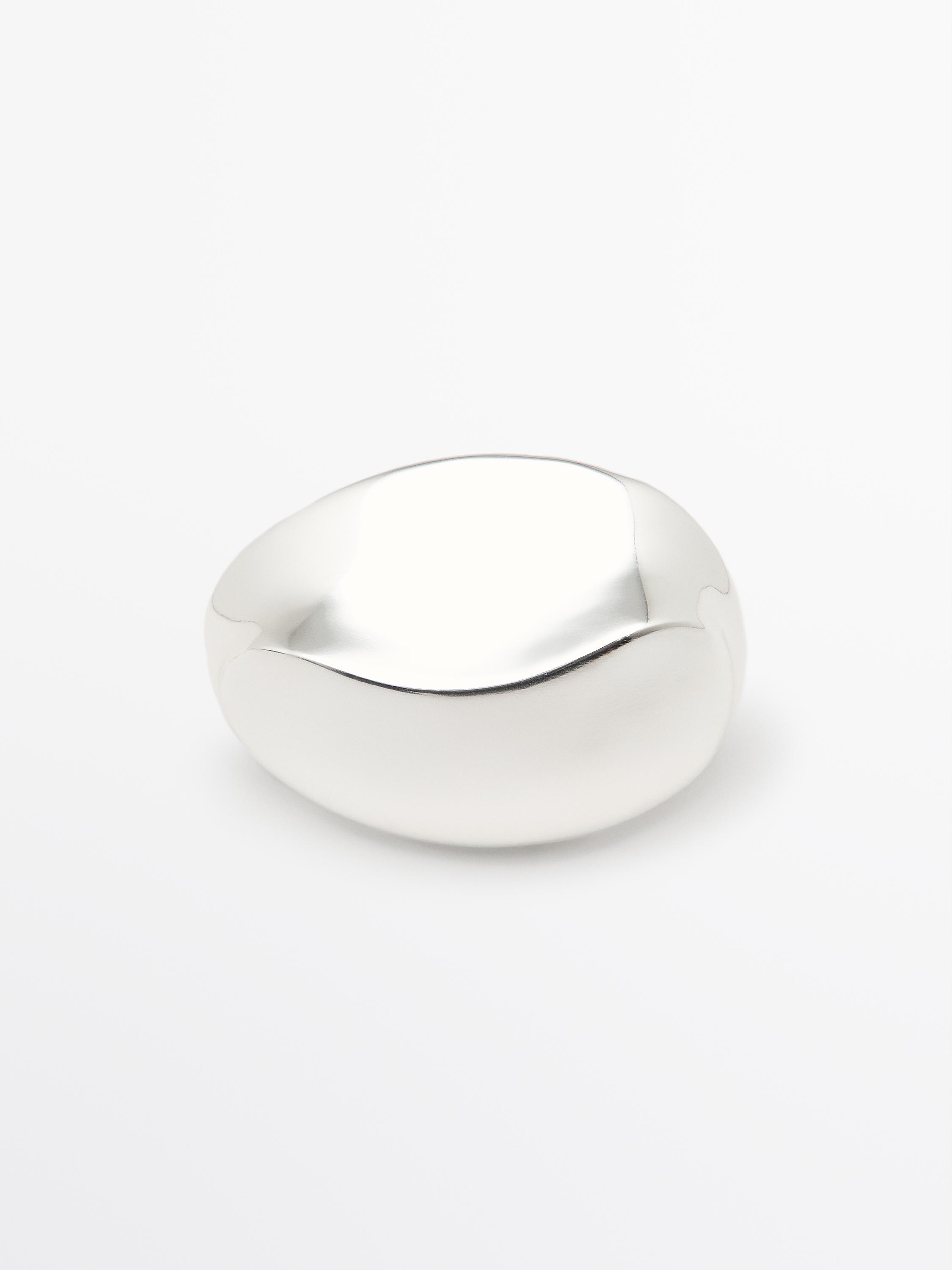 Oval brooch - Silver | ZARA United States Oval brooch - Silver | ZARA United States