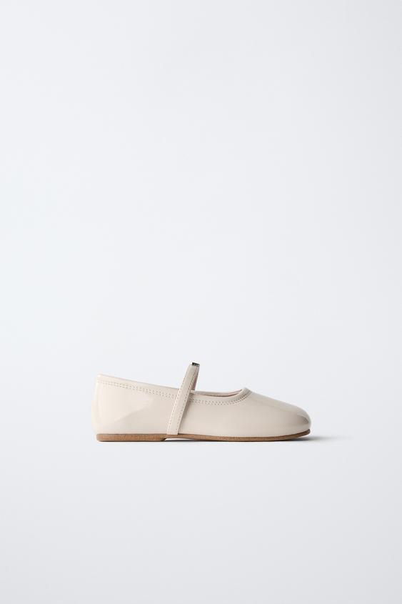 PATENT BALLERINA FLATS WITH HEART DETAIL - Ecru White by Zara - Image 0