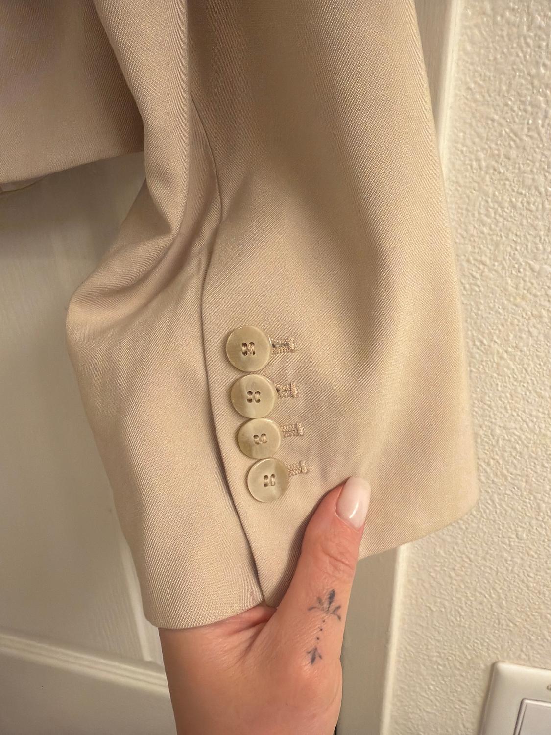 DOUBLE BREASTED CROP BLAZER - Image 3