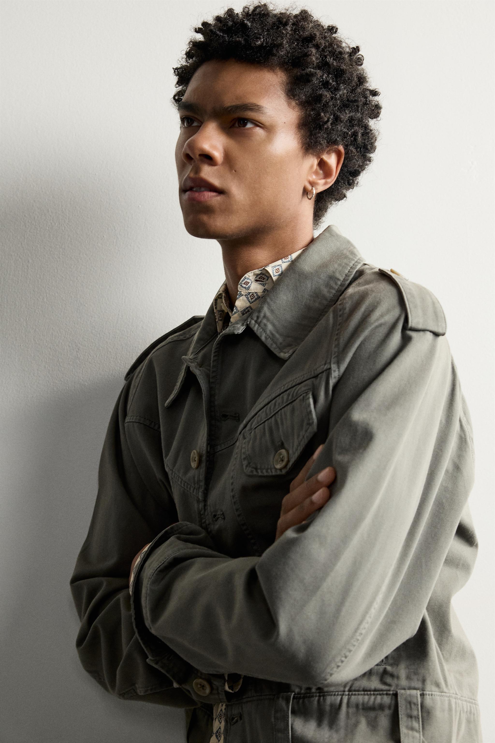 BLOUSON COURT À PATTES