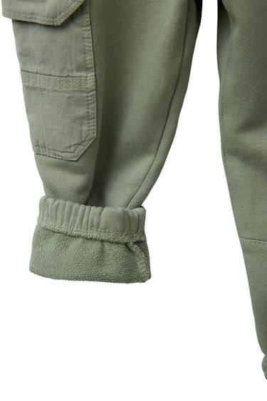 CARGO JOGGING TROUSERS - Light green by Zara