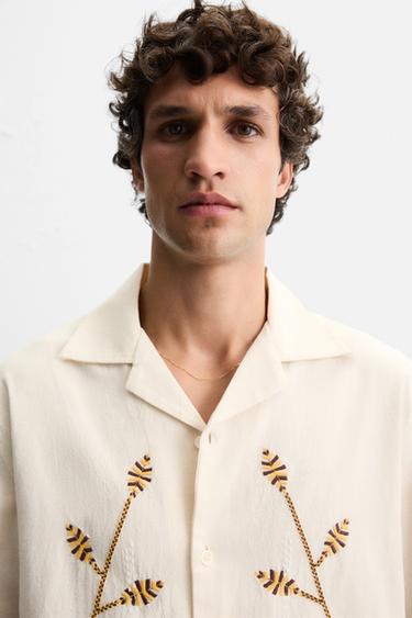 CONTRAST EMBROIDERY SHIRT - Yellow by Zara