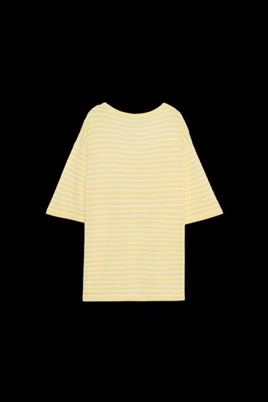 TOP OVERSIZE PUNTO MANGA CORTA - Estampado de Zara