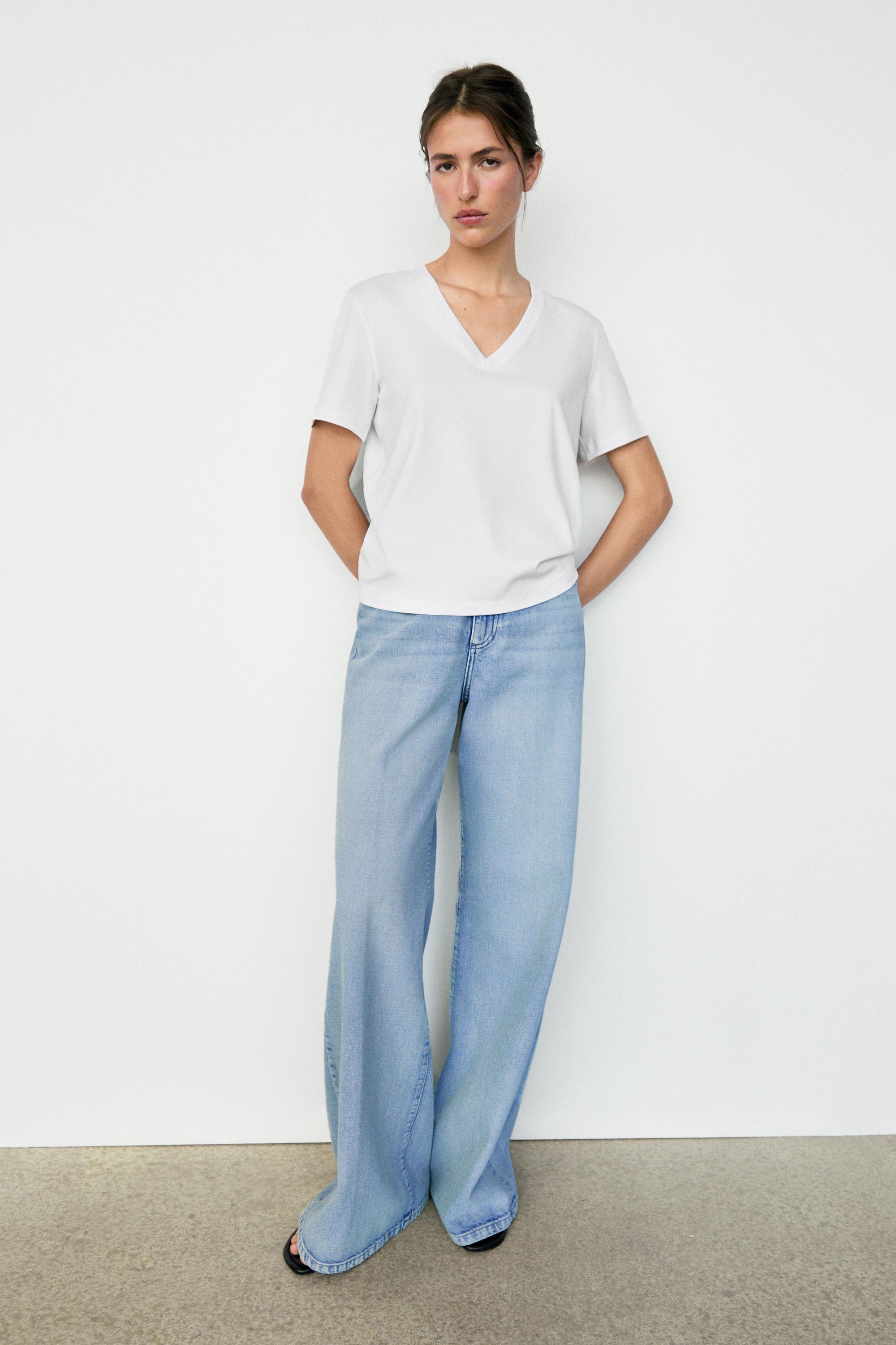100% cotton interlock V-neck T-shirt