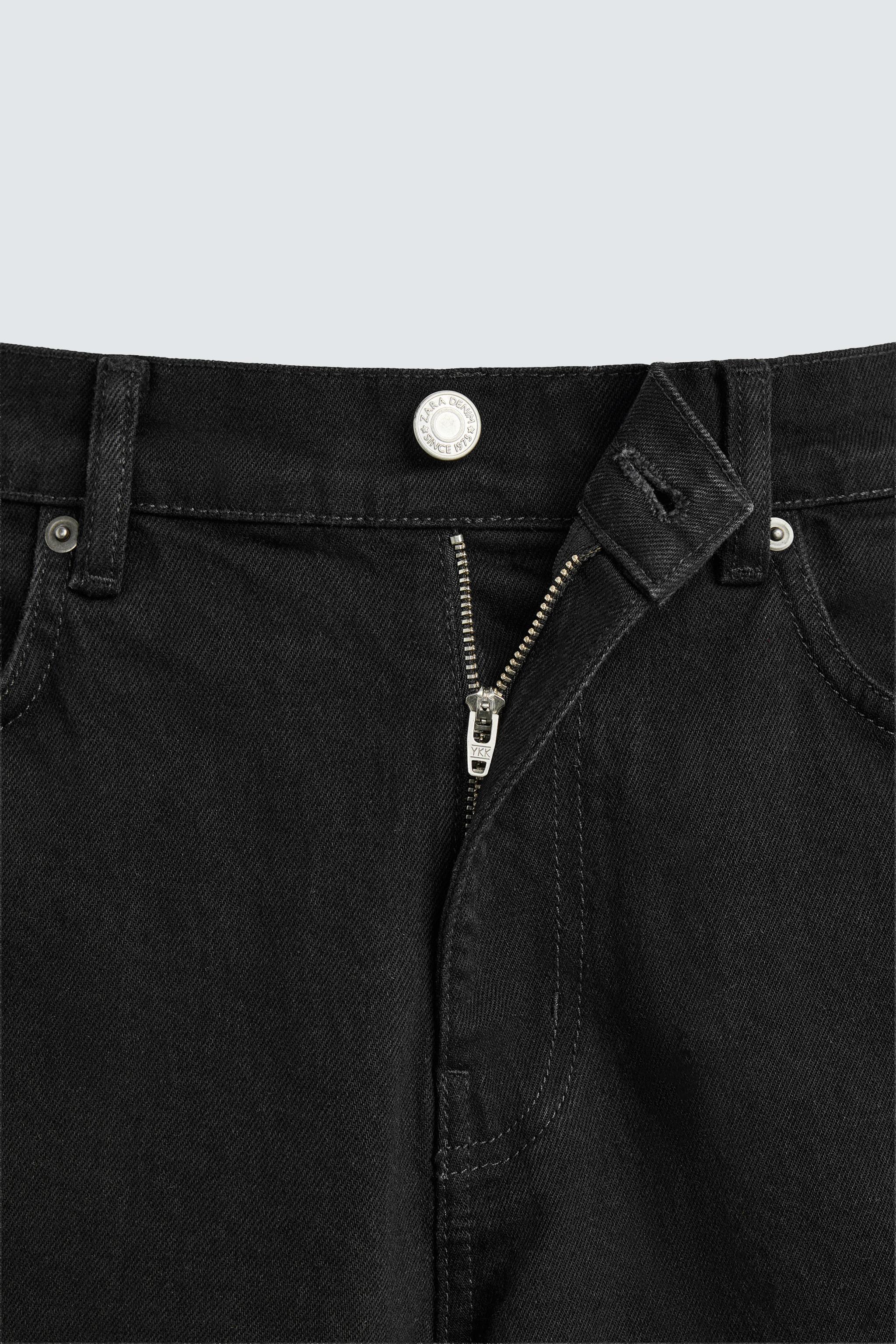 REGULAR FIT DENIM SHORTS
