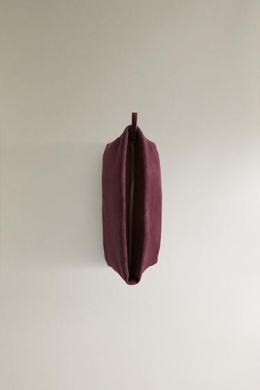 TROUSSE DE TOILETTE CUIR DAIM - Bordeaux de Zara - Image 2