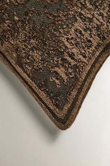 JACQUARD CHENILLE CUSHION COVER - Khaki by Zara - Image 3