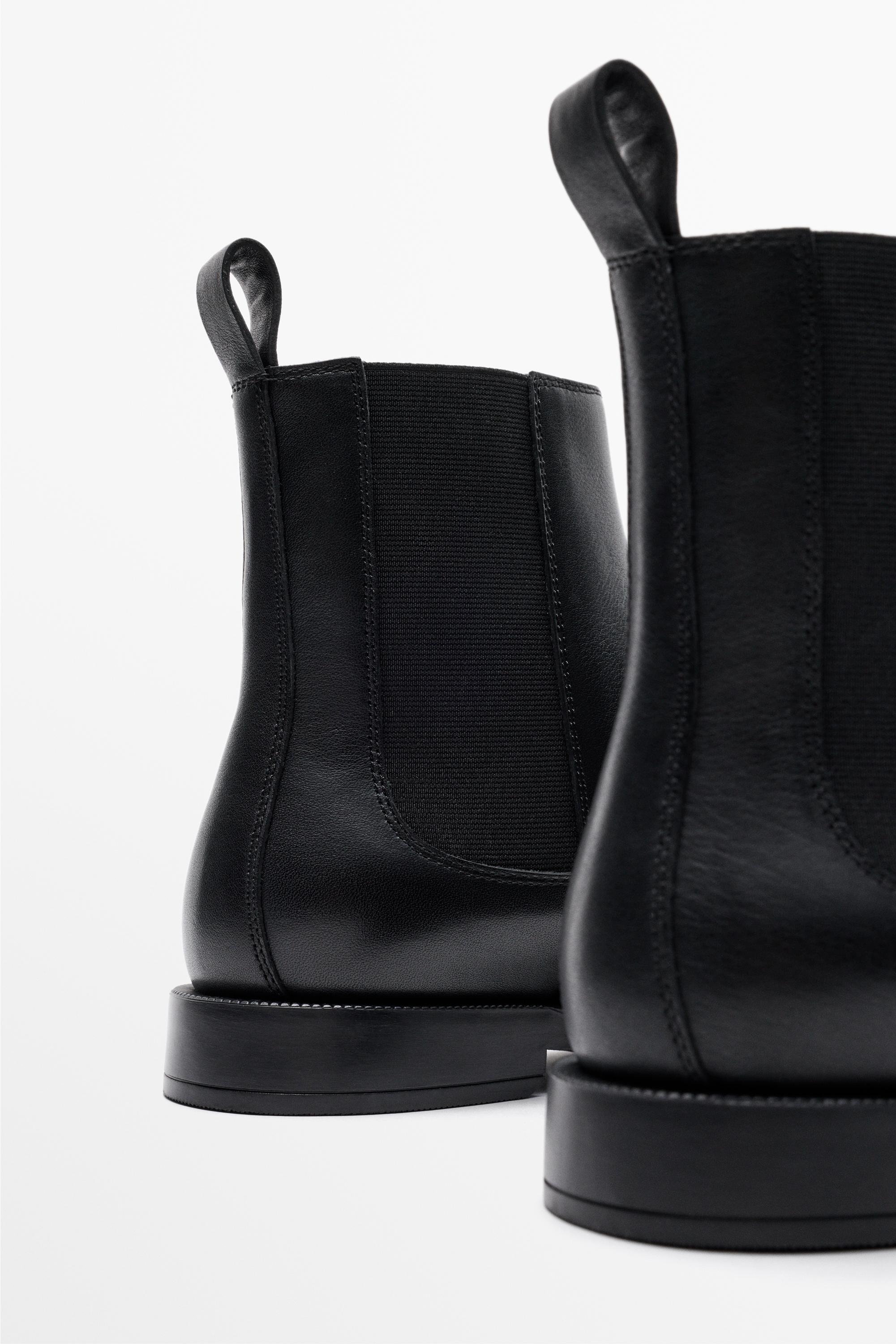 Leather Chelsea ankle boots