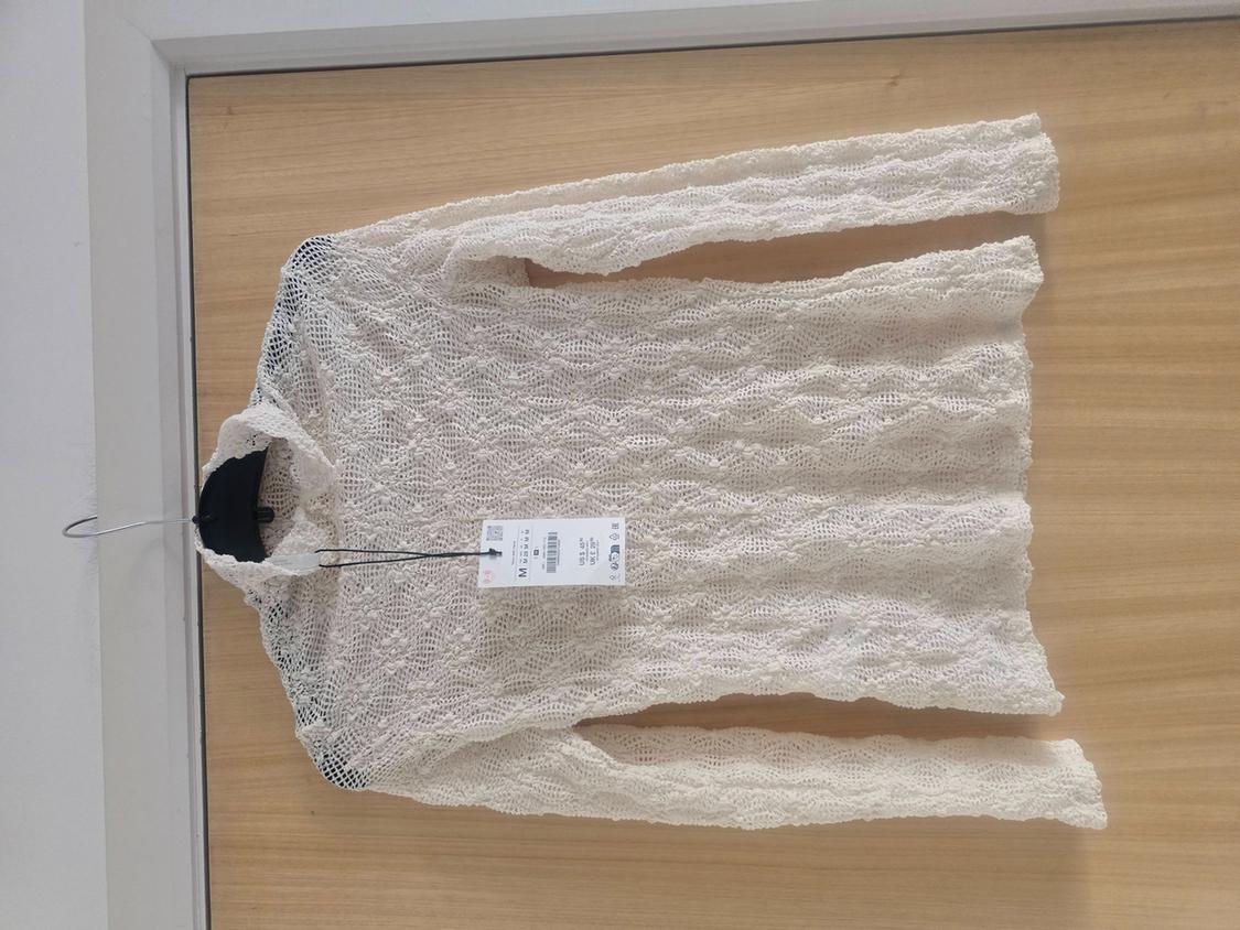 HIGH NECK LACE TOP - Image 4