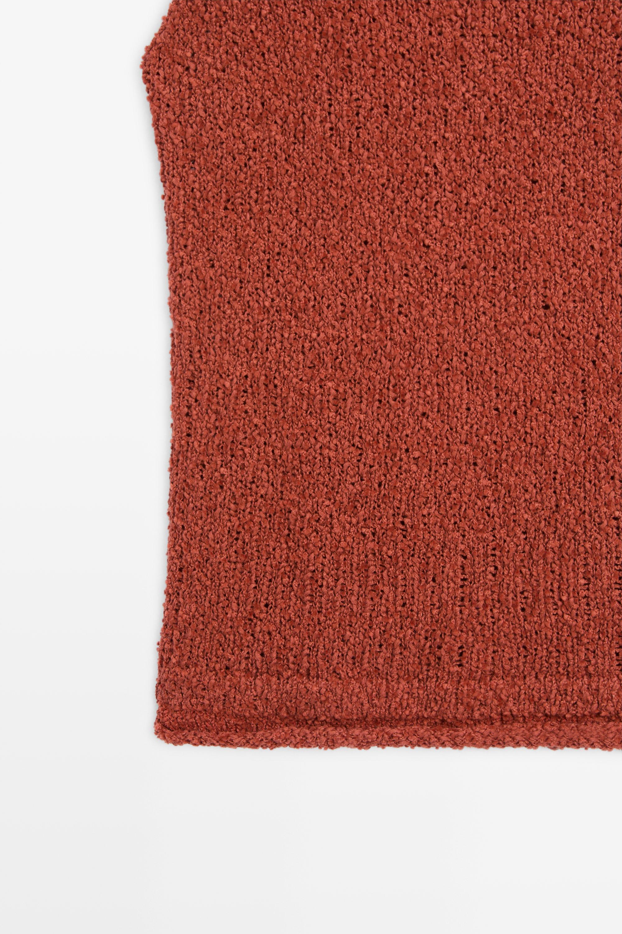 Textured cotton blend strappy top