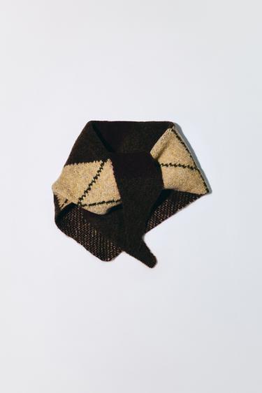 FOULARD TRIANGULAIRE EN MAILLE À LOSANGES - Marron de Zara