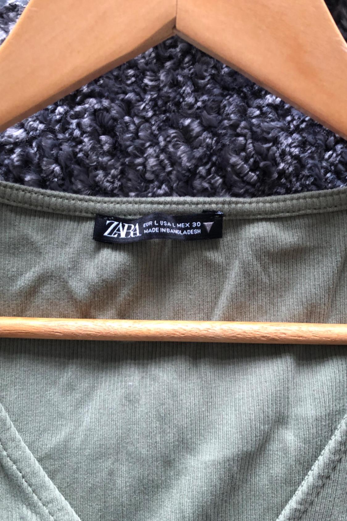 CROPPED T-SHIRT WITH GATHERED DETAIL - Image 4