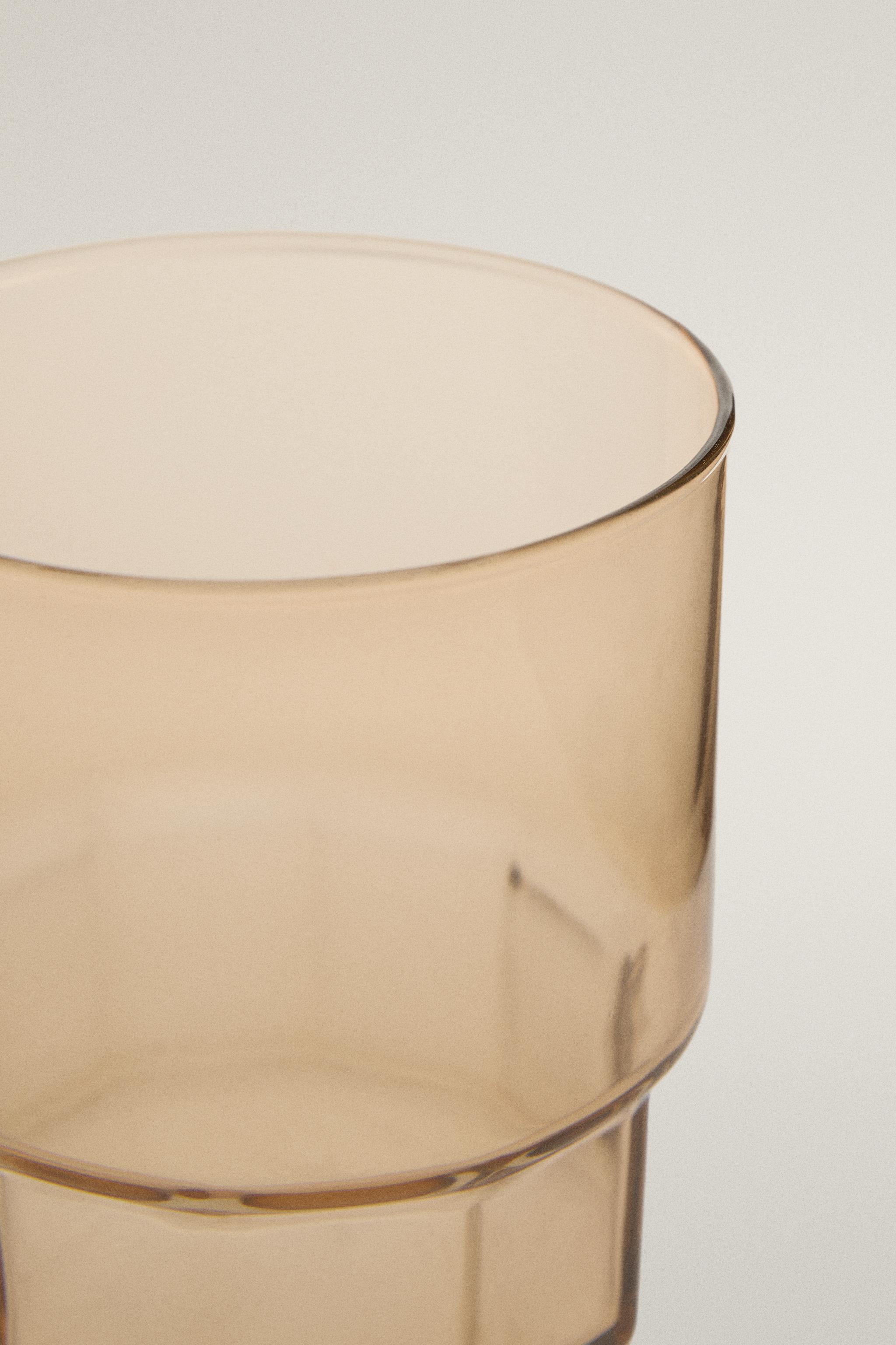 FACETED-BASE GLASS TUMBLER
