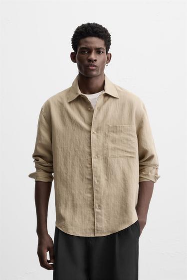 CHEMISE FLUIDE À POCHE - Marron clair de Zara - Image 1