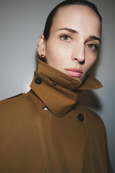 TRENCH OVERSIZE COL EFFET FOURRURE ZW COLLECTION ÉDITION LIMITÉE - Caramel de Zara - Image 4