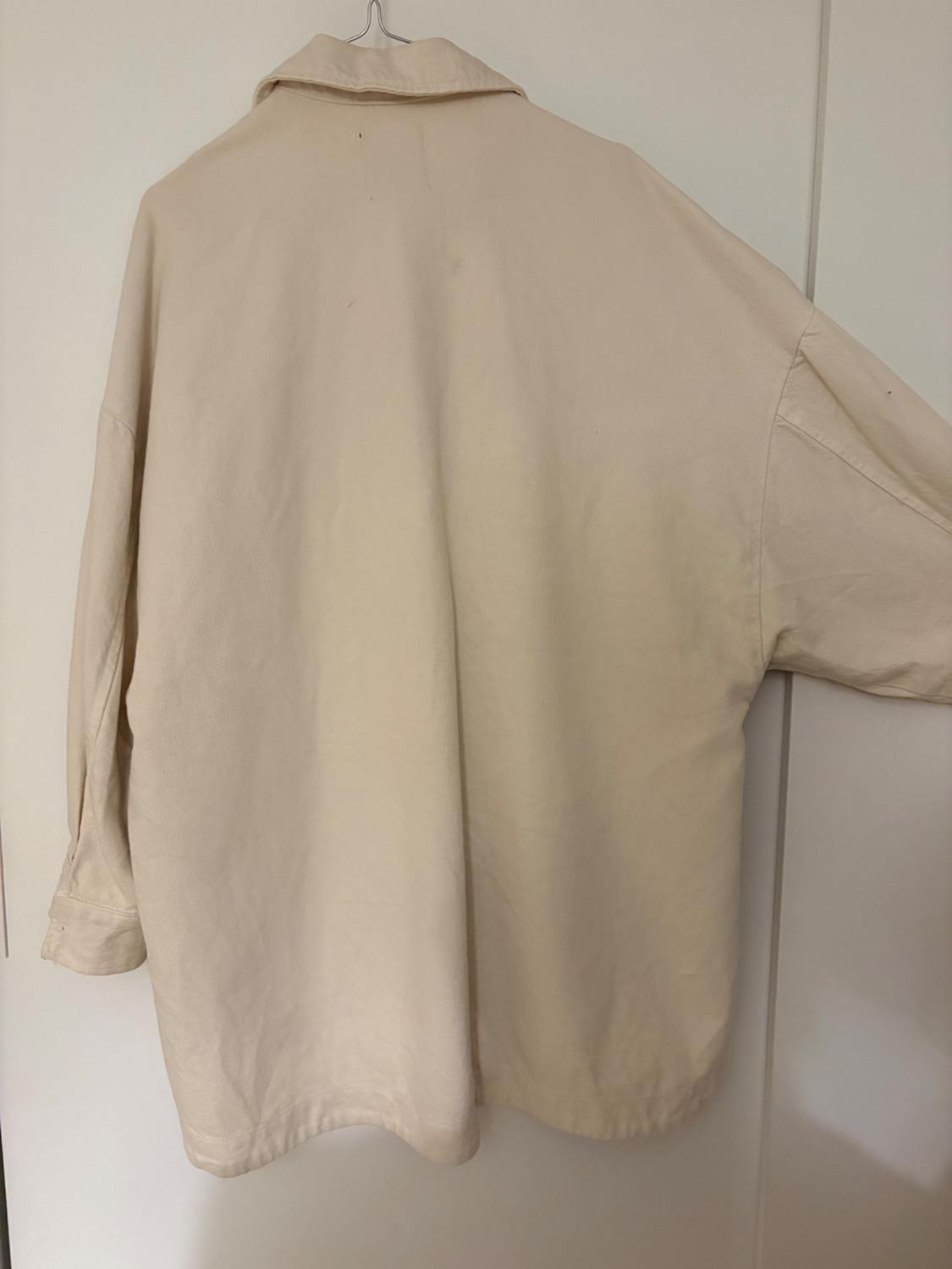 OVERSHIRT WITH POCKETS - Image 2