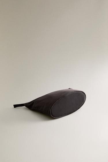 TROUSSE DE TOILETTE SATIN - Marron de Zara - Image 2