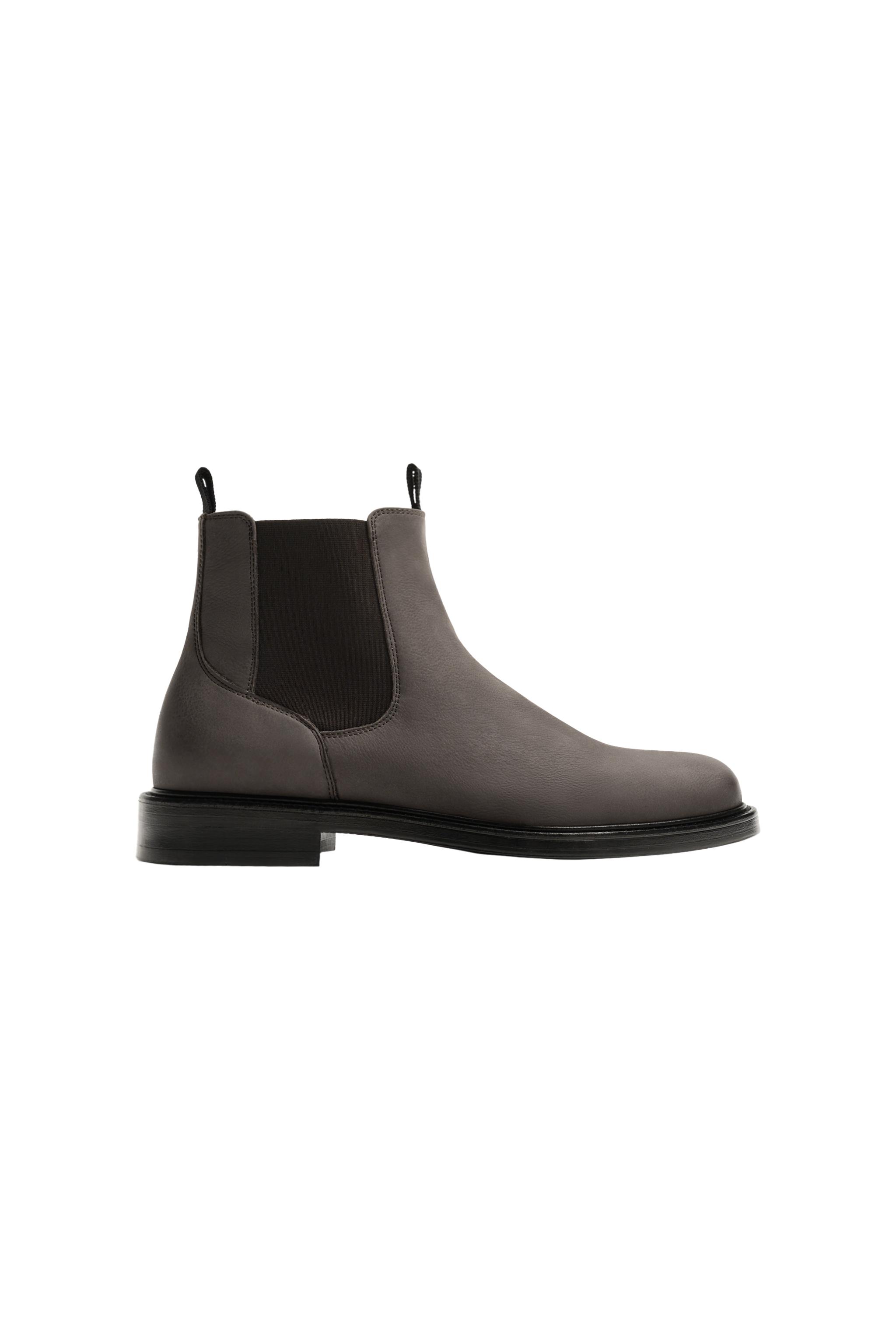 ZARA レザーチェルシーブーツ　ベージュ サイドゴアブーツ ZARA レザーチェルシーブーツ ベージュ サイドゴアブーツ