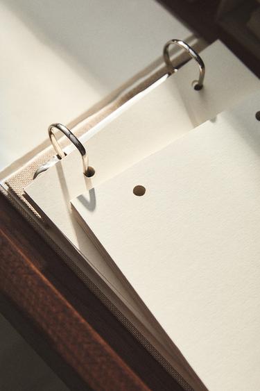 HOJAS ÁLBUM ANILLOS (PAQUETE DE 20) - Beige de Zara