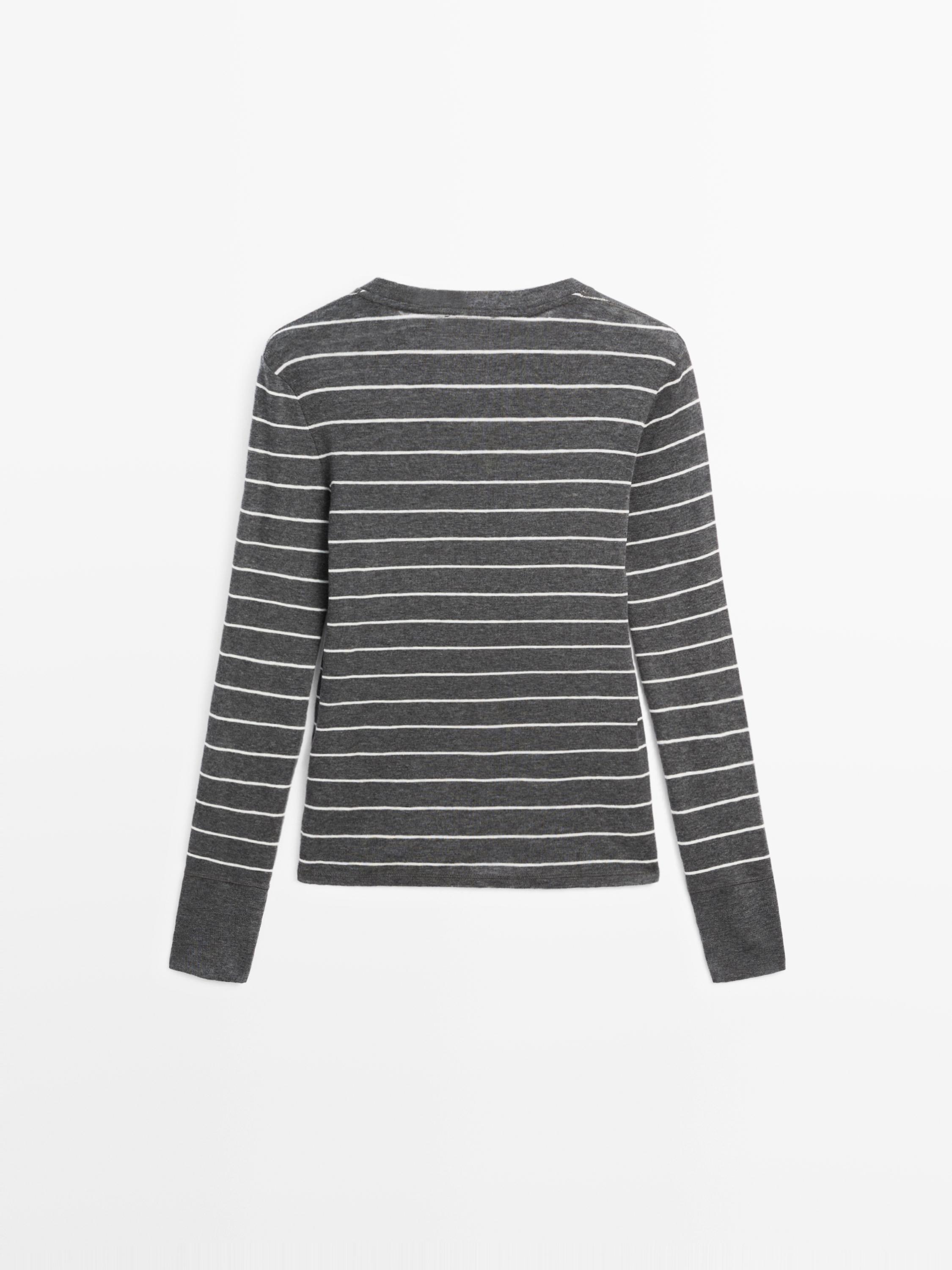 Lightweight striped long sleeve T-shirt