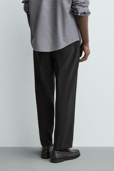 PANTALON REGULAR FIT EN LAINE SANS REPASSAGE - Noir de Zara - Image 2