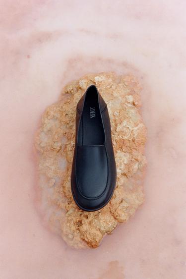 MOCASÍN PIEL - Negro de Zara