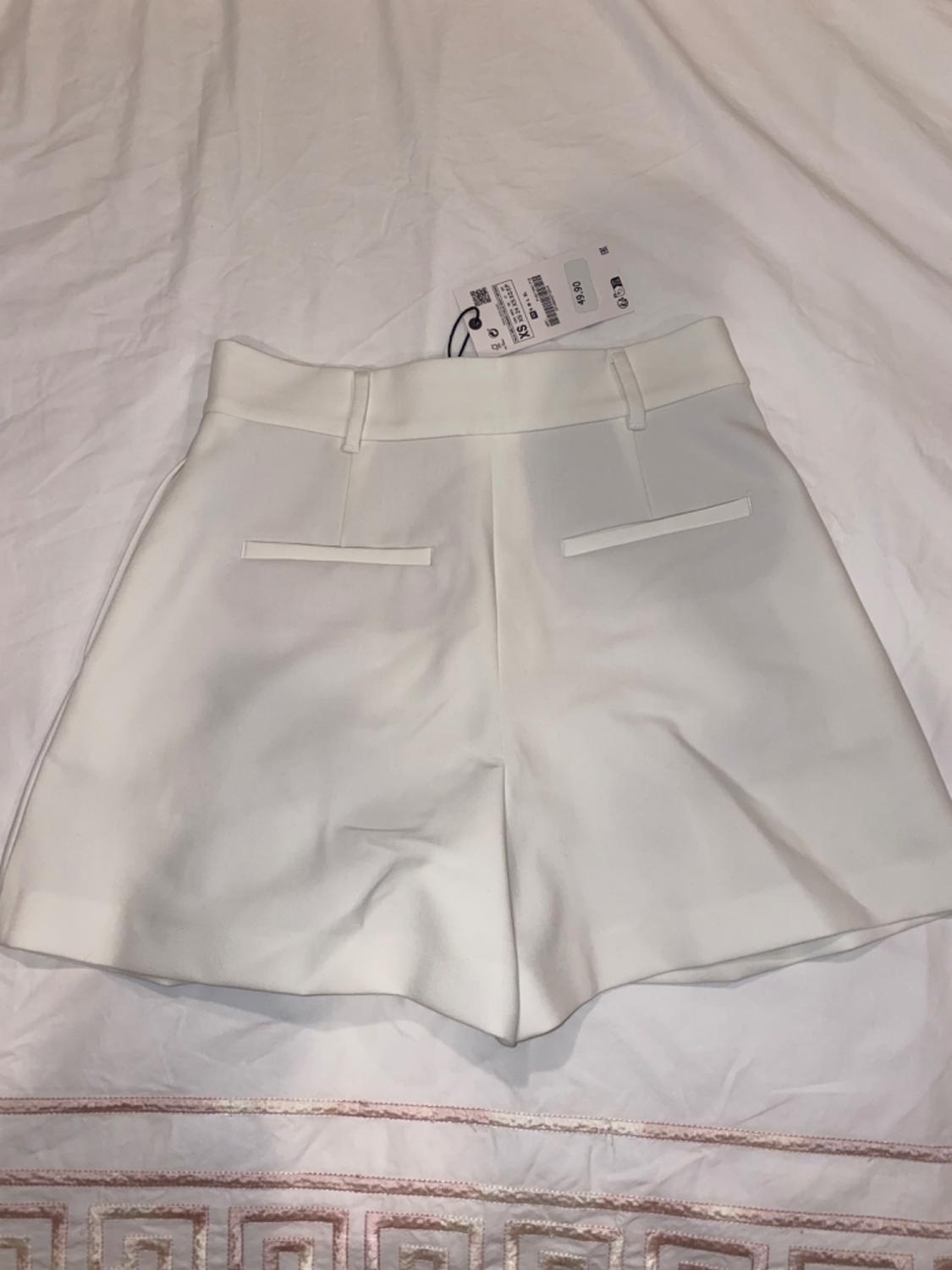 SHORTS TIRO ALTO PLIEGUES - Image 3