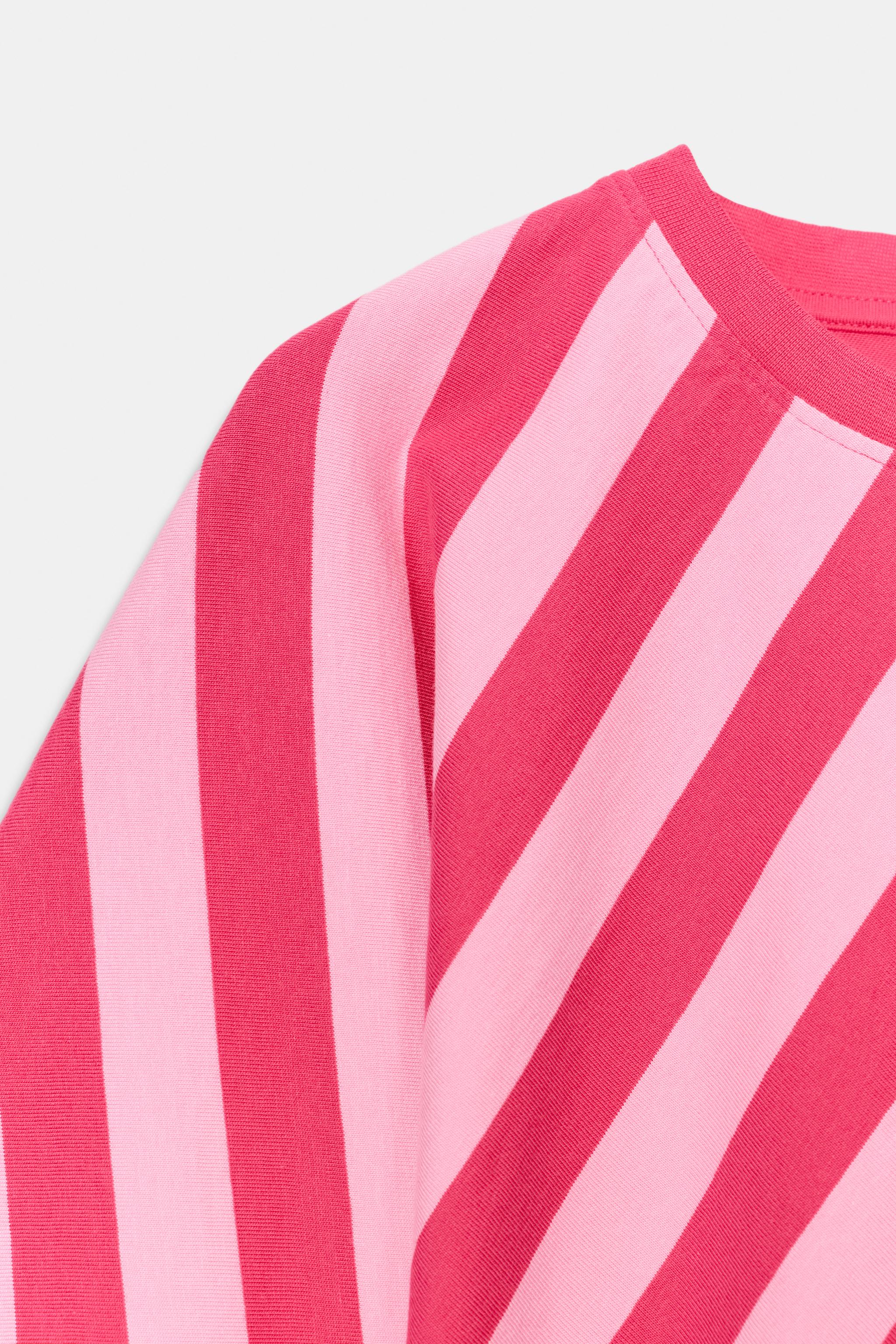 ASYMMETRIC HEM STRIPED TOP