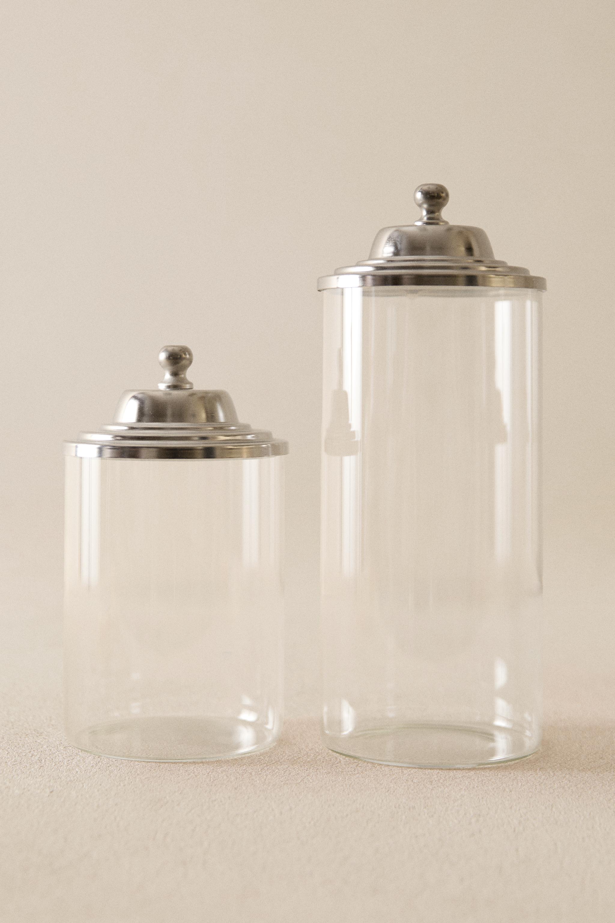 GLASS JAR WITH METAL LID