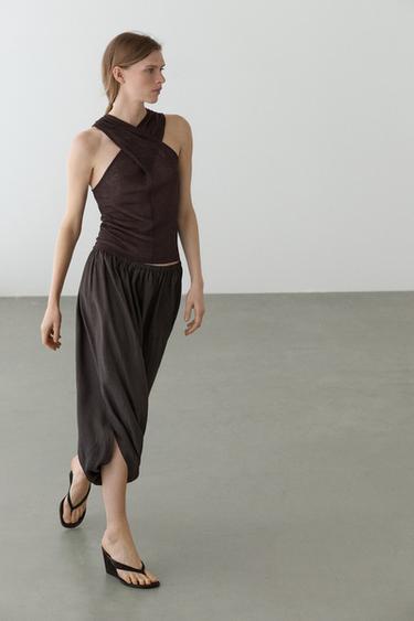 Top escote cruzado mezcla lino - marrón vigoré de Zara