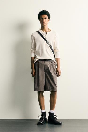 RELAXED FIT CARGO BERMUDA SHORTS WITH PLEATS - Brown / Taupe by Zara