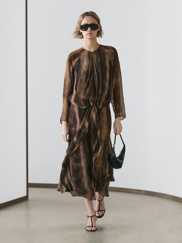 Vestido fluido animal print - Tierra de Zara - Imagen 0