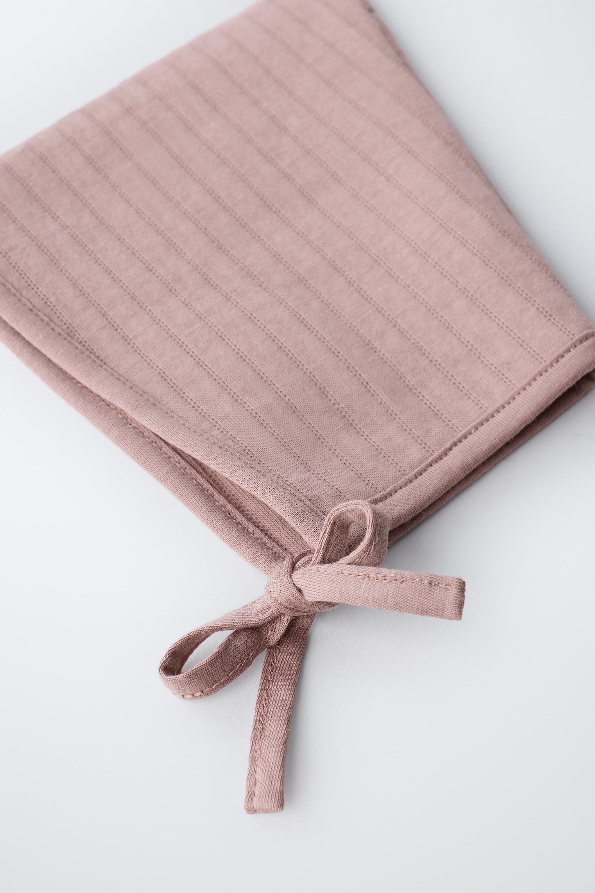 QUILTED BONNET