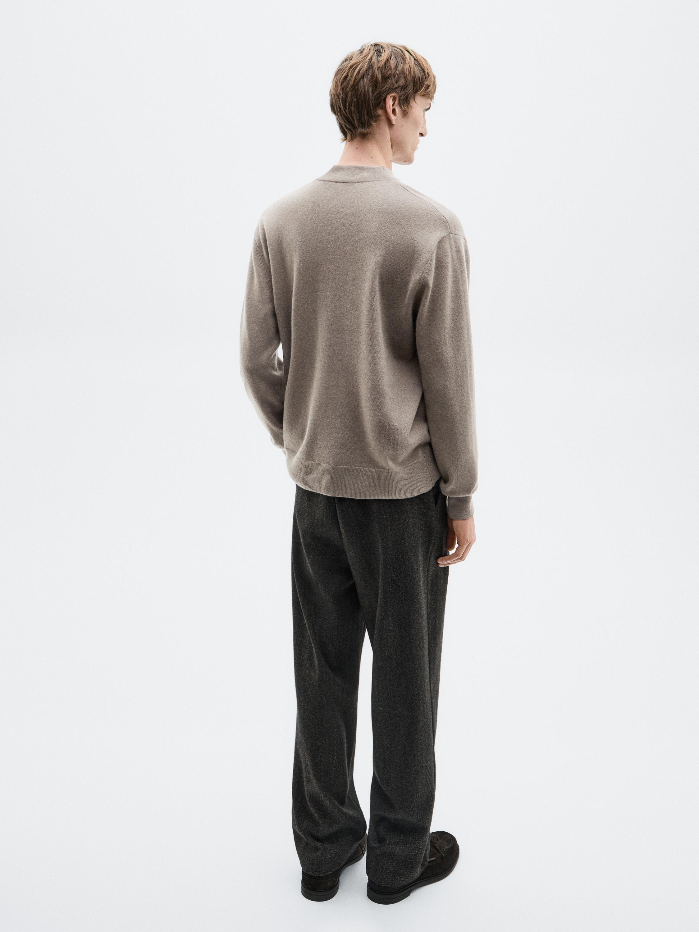 Knit wool and cashmere blend sweater