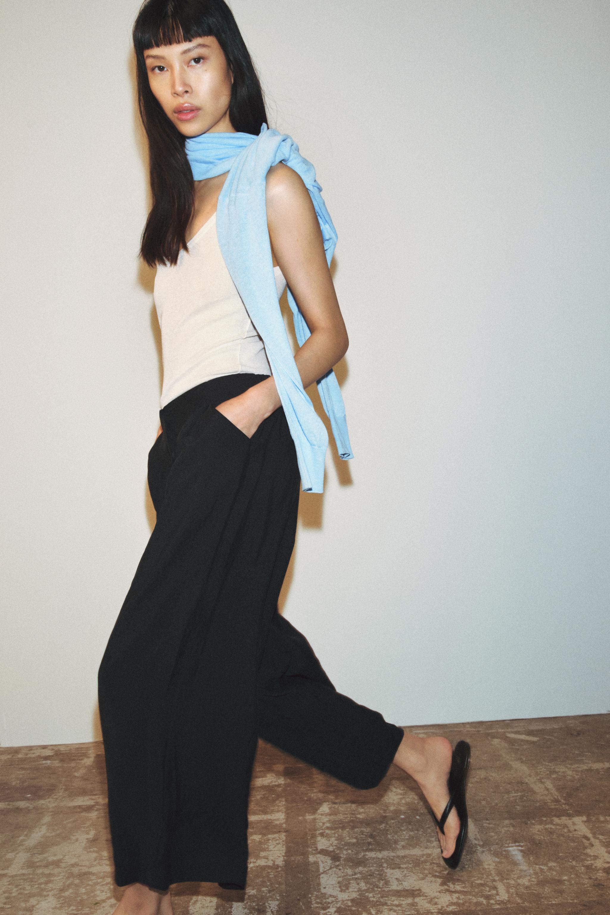 PLEATED CULOTTE PANTS