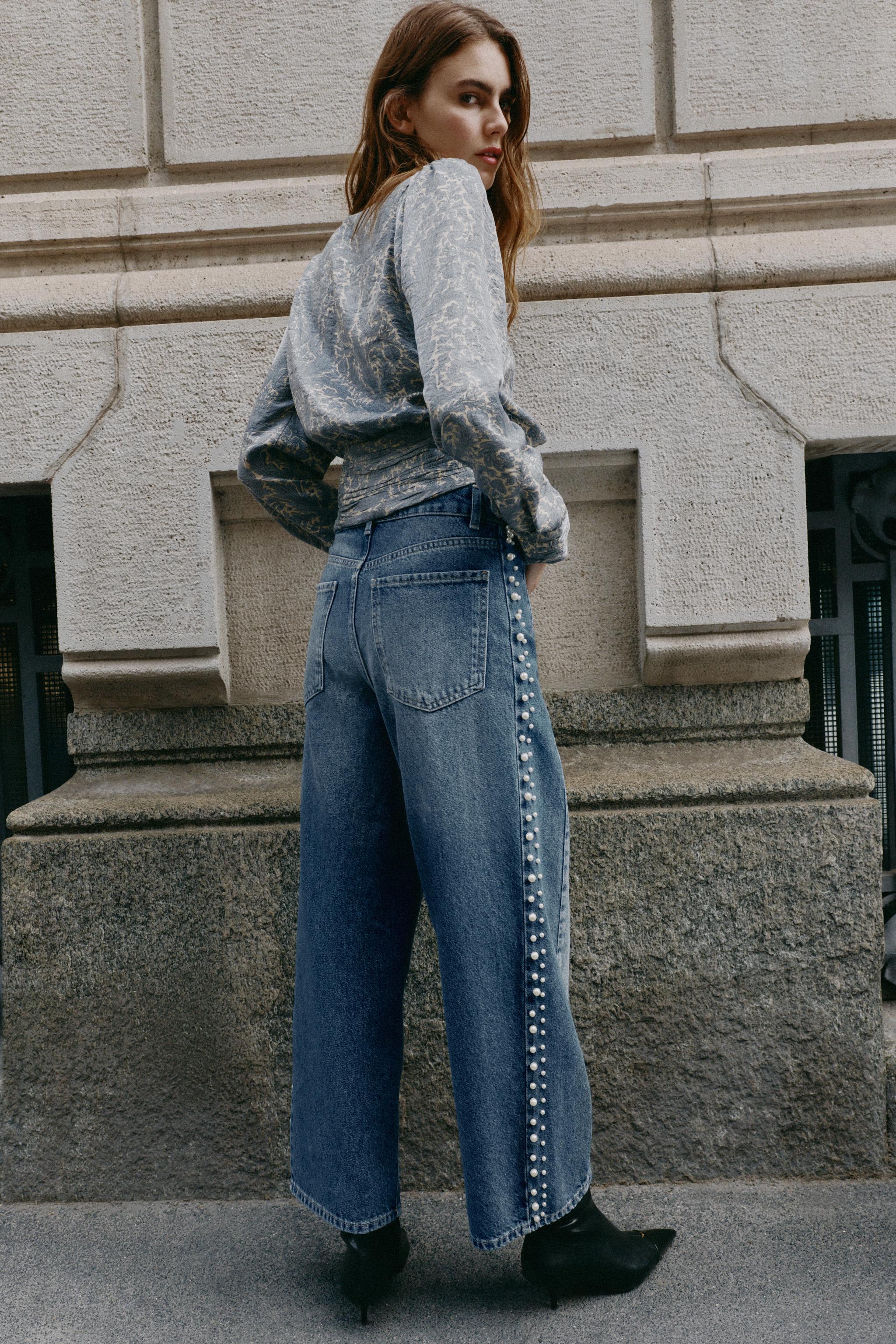 Z1975 HIGH-RISE BARREL JEANS WITH PEARLS