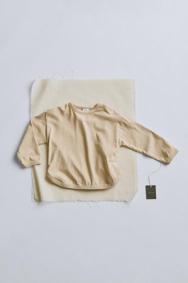 TIMELESZ – CAMISETA LISA LAVADA - Vainilla de Zara