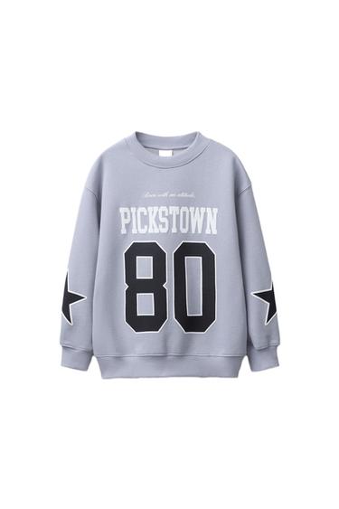 PRINTED NUMBER AND TEXT SWEATSHIRT