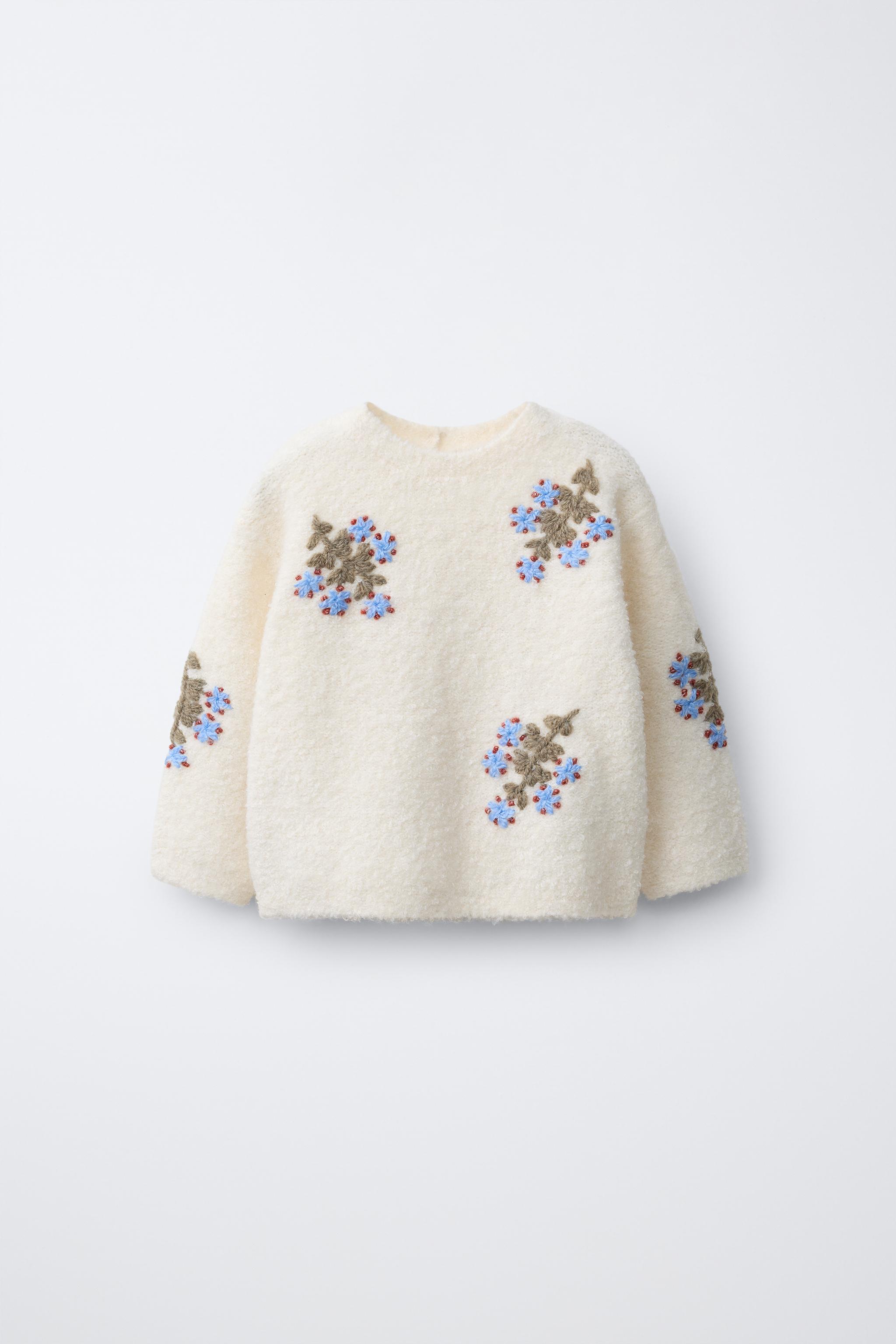 Детские свитеры Zara EMBROIDERED FLOWER KNIT SWEATER