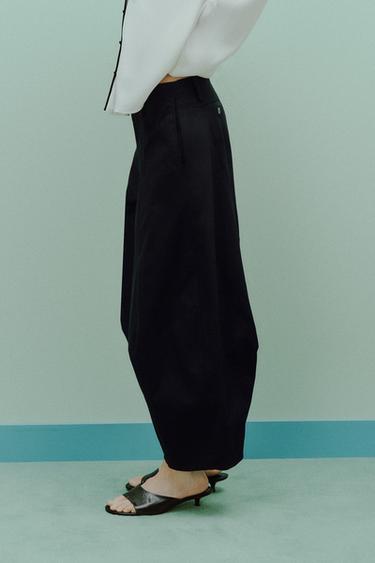 ZW COLLECTION クロップドバルーンパンツネイビーブルーZaraのZW COLLECTION クロップドバルーンパンツ - ネイビーブルー 