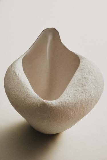 VASE AUS PAPPMACHÉ - Cremefarben von Zara