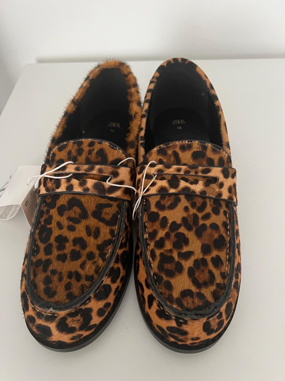 ANIMAL PRINT LEATHER LOAFERS