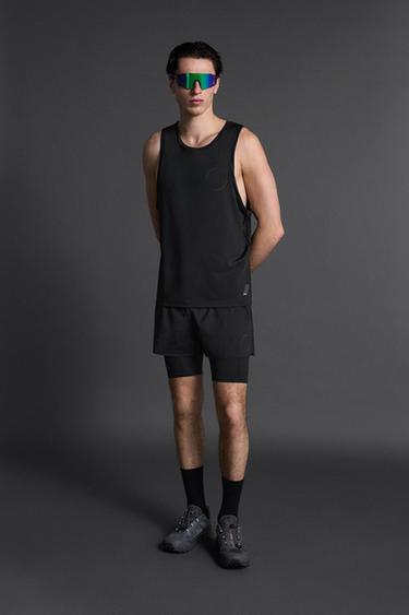 СПОРТИВНАЯ МАЙКА — ЧЕРНЫЙ от Zara — изображение 0