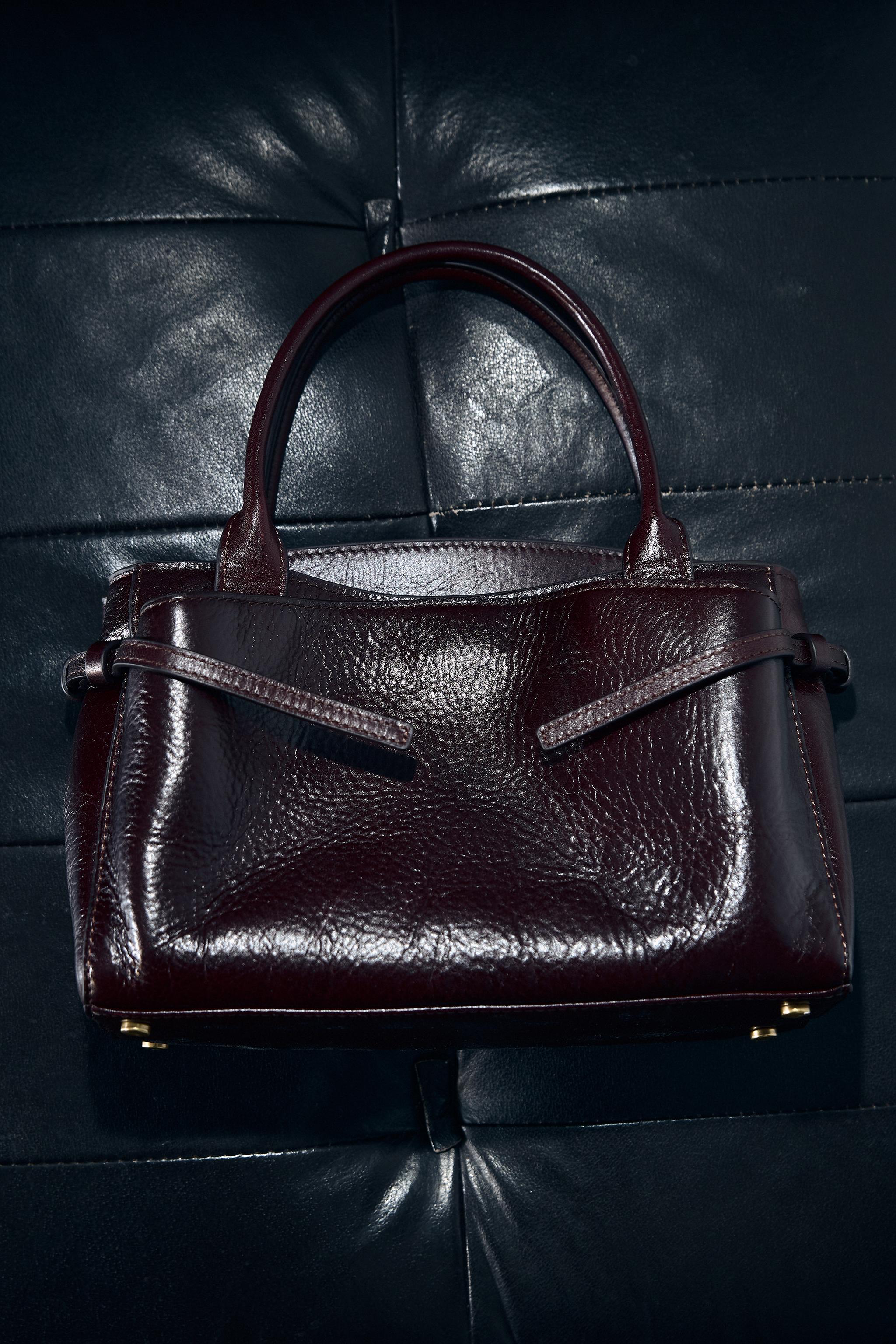 ZARA トートバッグ ボストンバッグ　レザー 女性への思いのこもったギフト バッグ | ZARA 日本