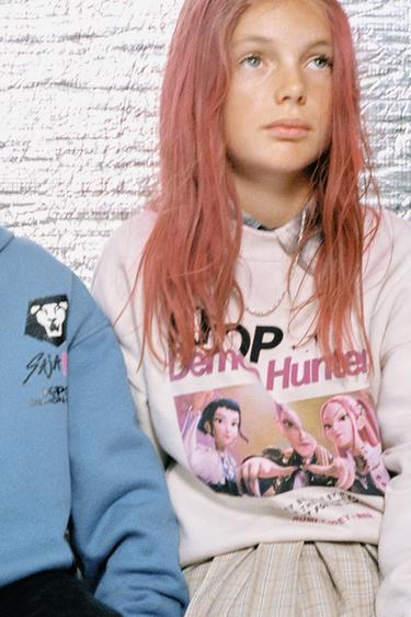KPOP DEMON HUNTERS™ NETFLIX © PRINTED SWEATSHIRT - Ecru by Zara