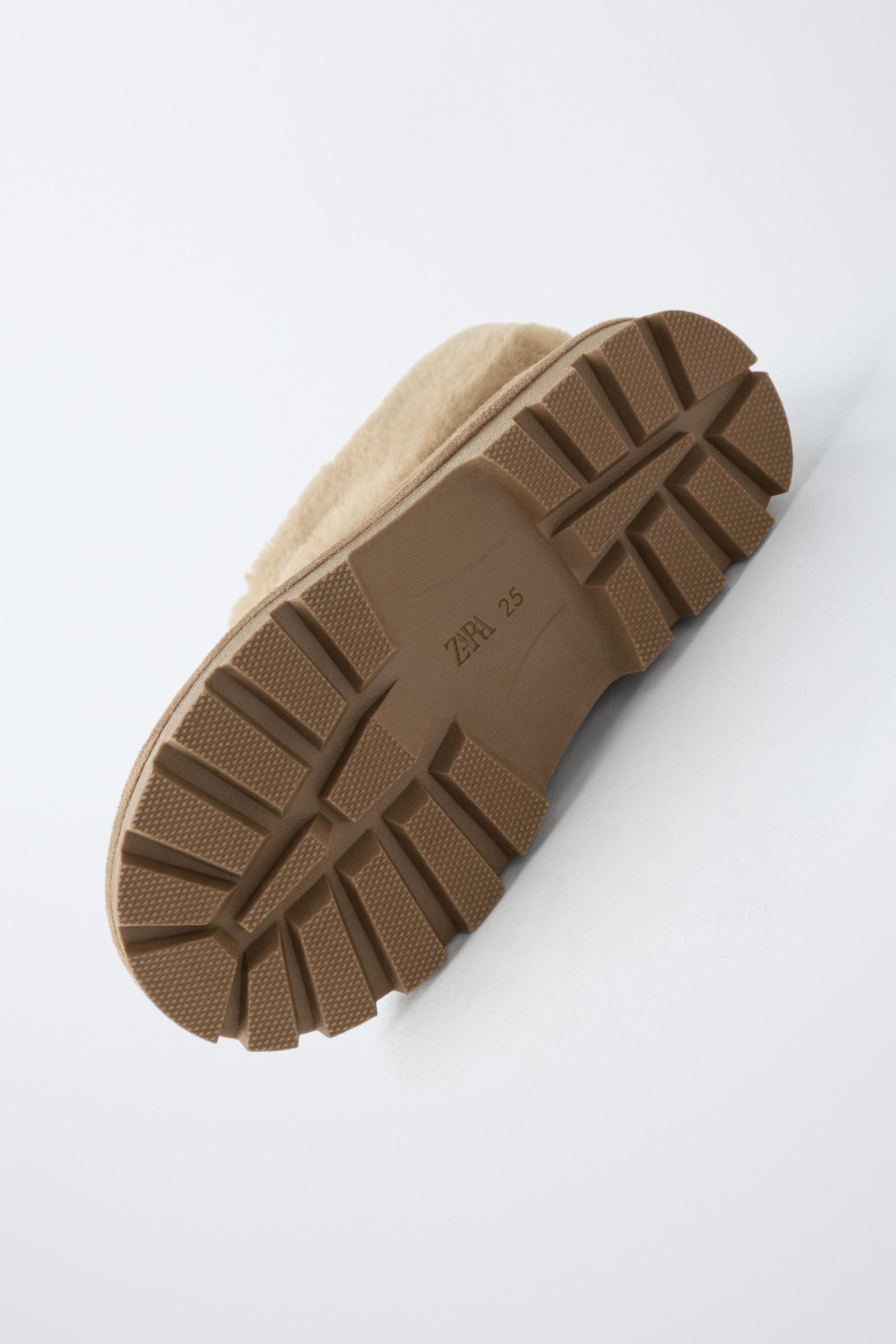 BOTTE EFFET FOURRURE MINNIE MOUSE © DISNEY