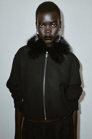 Изображение изделия — ЧЕРНЫЙ от Zara