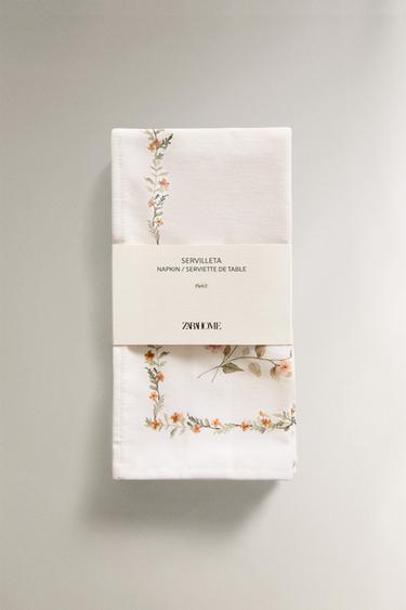SERVIETTE DE TABLE IMPRIMÉ FLORAL (LOT DE 2) - Verts de Zara - Image 4