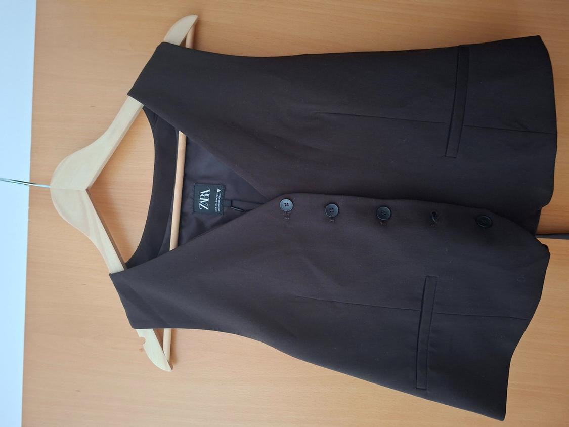 WAISTCOAT WITH STRAP BACK - Image 2